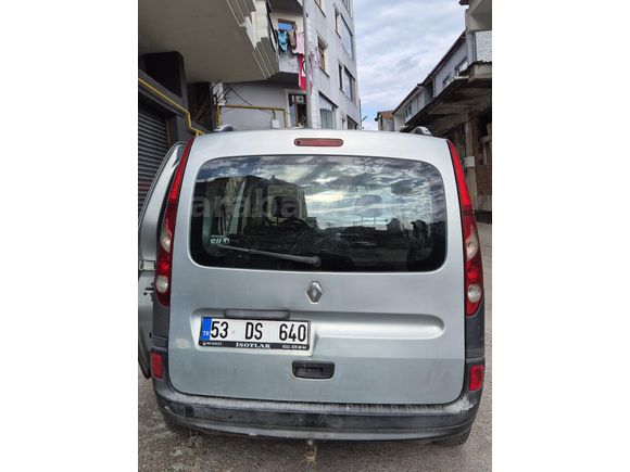 Sahibinden Renault Kangoo Multix 1.5 dCi Authentique 2012 Model