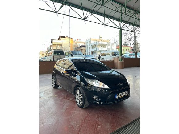 Sahibinden Ford Fiesta 1.4 TDCi Titanium X 2010 Model