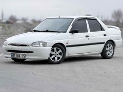 Ford Escort 1.6 CLX 1997 Model