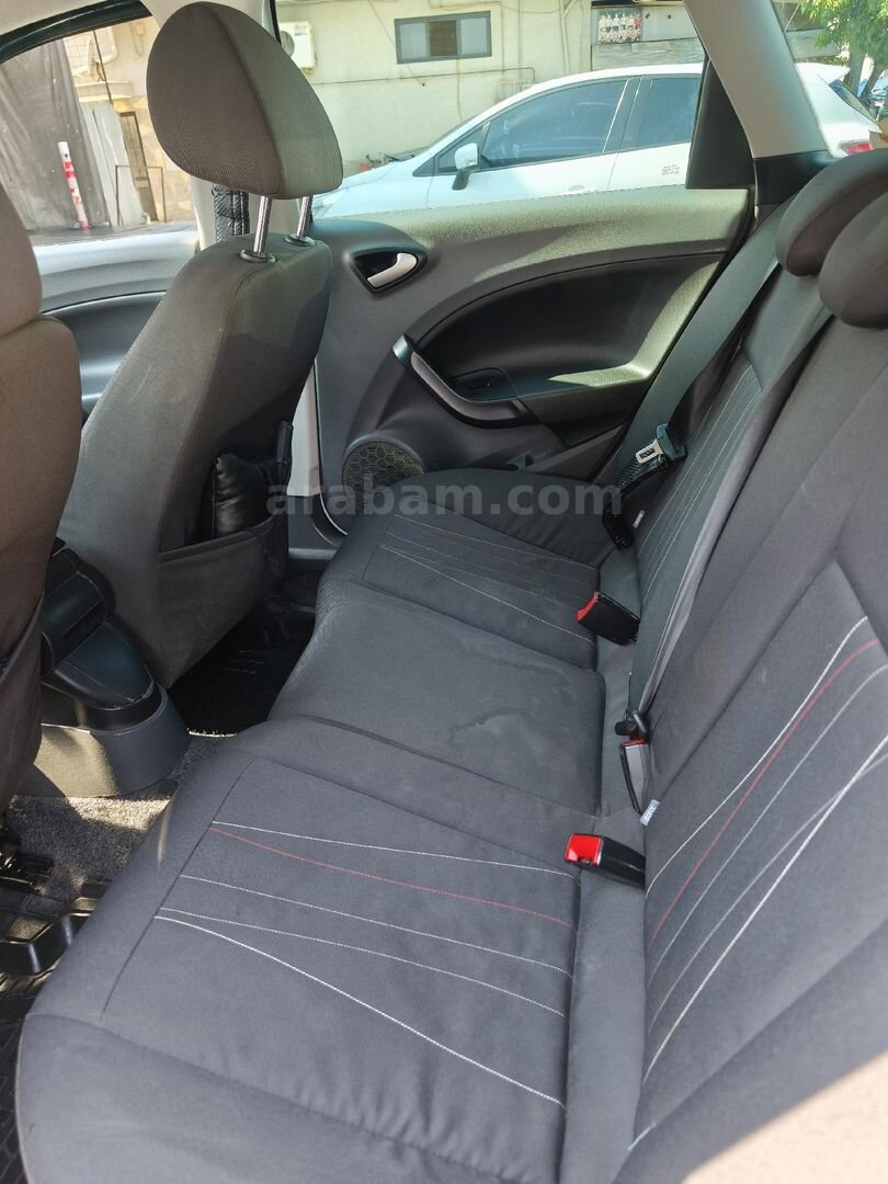 Sahibinden Seat Ibiza 1.6 TDI CR Reference 2012 Model Sakarya 242.000 km Beyaz 6