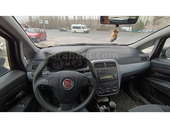 Sahibinden Fiat Punto Grande 1.4 Fire S&S 2011 Model
