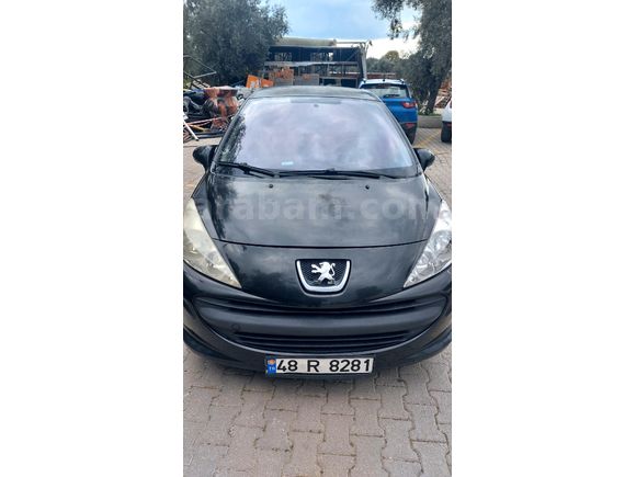 Sahibinden Peugeot 207 1.4 HDi Trendy 2008 Model Muğla 157.000 km Siyah