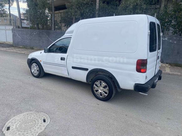Galeriden Opel Combo 1.7 DTI Comfort 2001 Model Adana