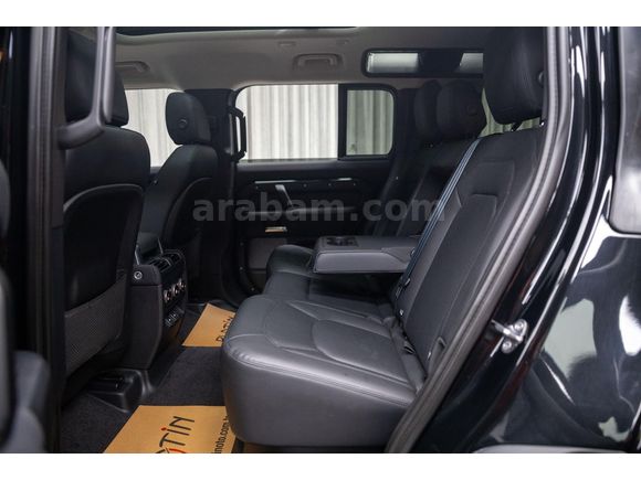 BAYİ 2023 DEFENDER 110 2.0 S P300 PANORMK_360°_E.BASAMAK_BOYASIZ