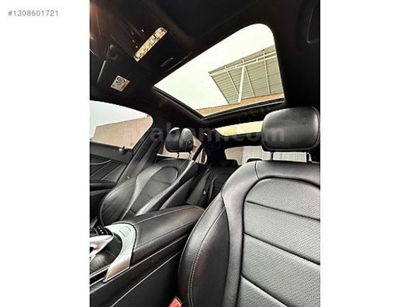 - Mercedes C 180 AMG-