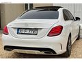 - Mercedes C 180 AMG-