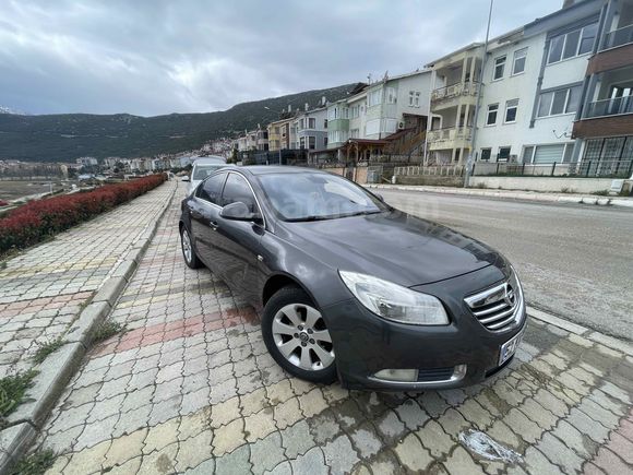 Sahibinden Opel Insignia 1.6 Edition 2009 Model 