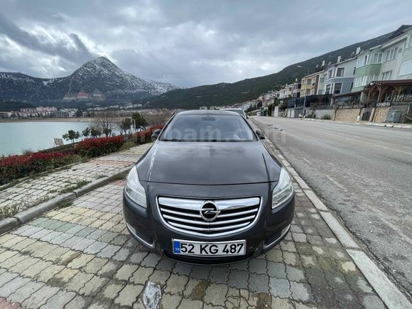 Sahibinden Opel Insignia 1.6 Edition 2009 Model 