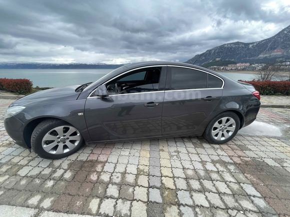 Sahibinden Opel Insignia 1.6 Edition 2009 Model 
