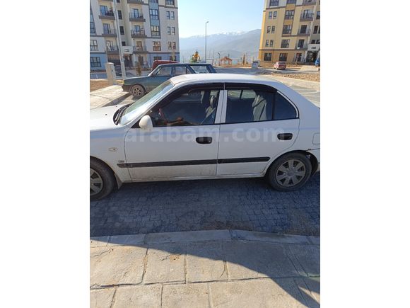 Sahibinden Hyundai Accent 1.5 CRDi Admire 2005 Model
