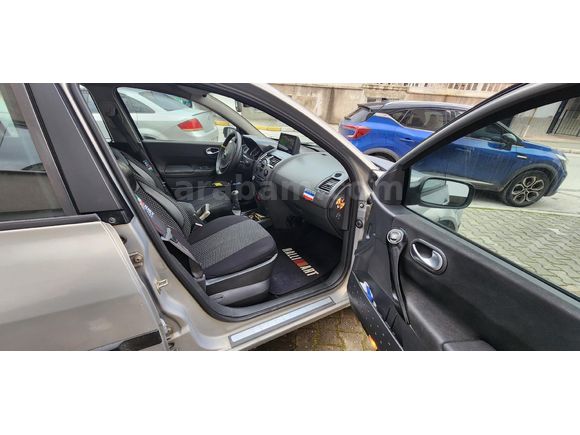 Sahibinden Renault Megane 1.6 Dynamique 2005 Model