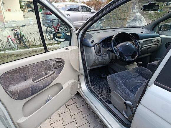 Renault Scenic 1.6 RXT 2001 Model Otomatik