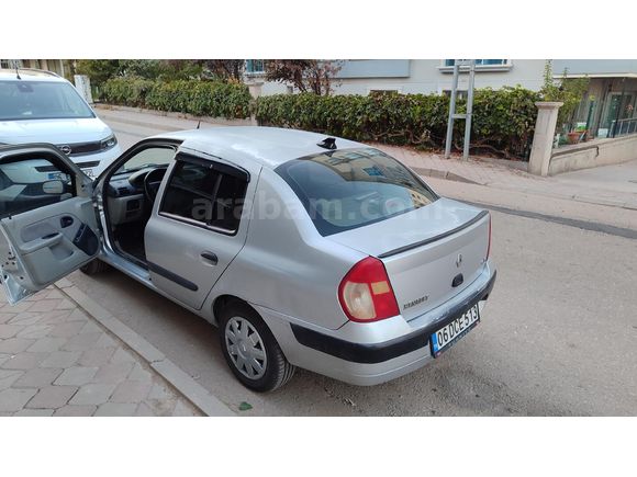 Sahibinden Renault Clio 1.4 Alize 2006 Model Ankara