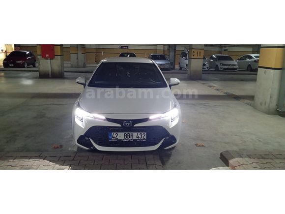 İlk Sahibinden Corolla Hatchback 1.8 Hybrid Flame 2024 Model 6500 km