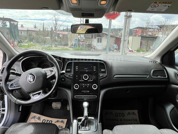 Sahibinden Renault Megane 1.5 Blue DCI Touch 2020 Model 