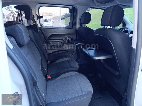 2025 MODEL BOYASIZ DEĞİŞENSİZ OPEL COMBO