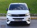 2025 MODEL BOYASIZ DEĞİŞENSİZ OPEL COMBO