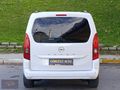 2025 MODEL BOYASIZ DEĞİŞENSİZ OPEL COMBO
