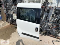 FİAT DOBLO 3 4 SAĞ ARKA KAPI URAS OTO
