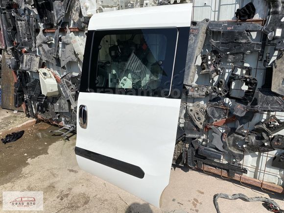 FİAT DOBLO 3 4 SOL ARKA KAPI URAS OTO