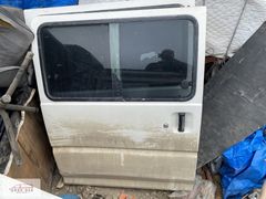 MİTSUBİSHİ L300 SAĞ SÜRGÜLÜ KAPI URAS OTO