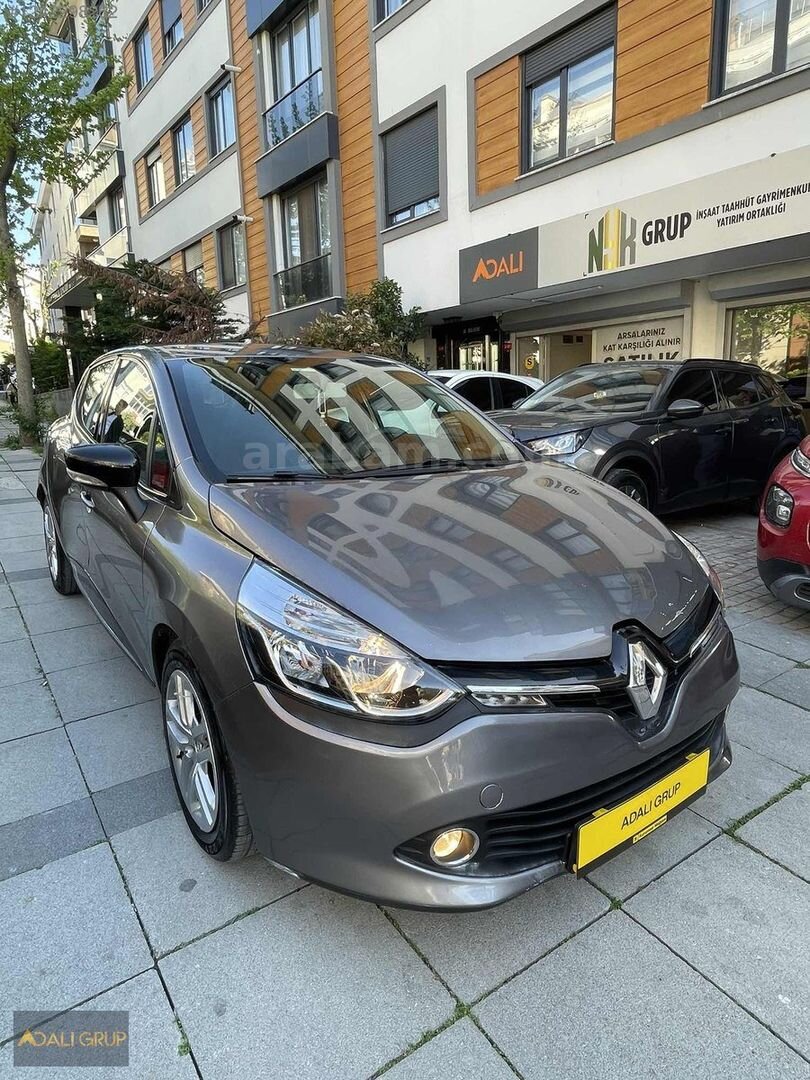 Galeriden Renault Clio 1.5 dCi Touch 2013 Model İstanbul 215.000 km Gri 3