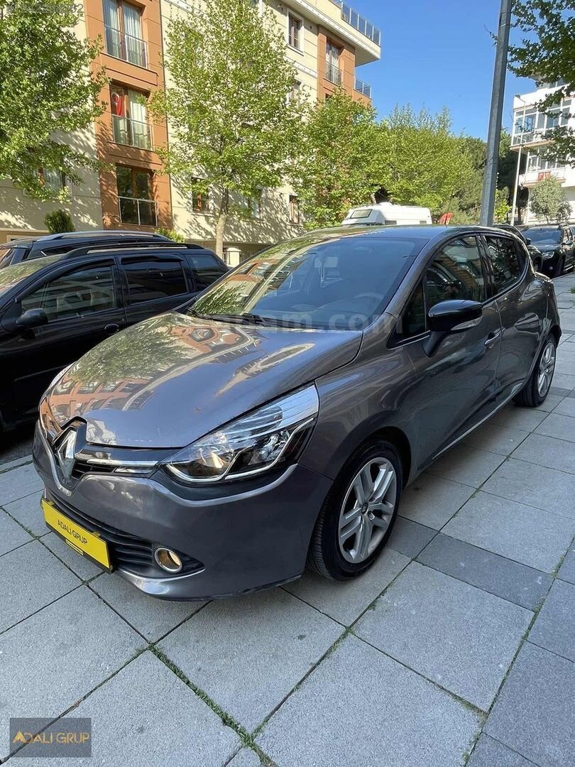 Galeriden Renault Clio 1.5 dCi Touch 2013 Model İstanbul 215.000 km Gri 2