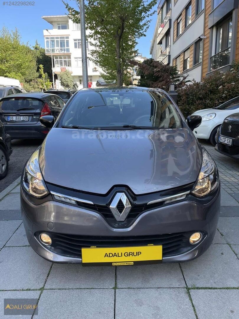 Galeriden Renault Clio 1.5 dCi Touch 2013 Model İstanbul 215.000 km Gri 1