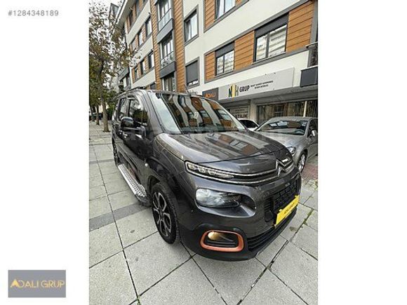 ADALI'dan BERLİNGO SHİNE(CAM TAVAN)/280BİN PEŞİN-55BİN X 24 AY