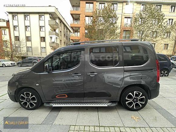 ADALI'dan BERLİNGO SHİNE(CAM TAVAN)/280BİN PEŞİN-55BİN X 24 AY