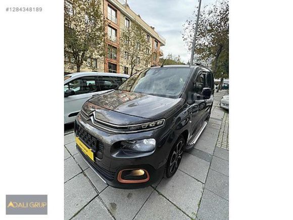 ADALI'dan BERLİNGO SHİNE(CAM TAVAN)/280BİN PEŞİN-55BİN X 24 AY