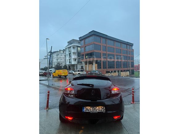 Sahibinden Renault Megane 1.5 dCi Dynamique 2010 Model 
