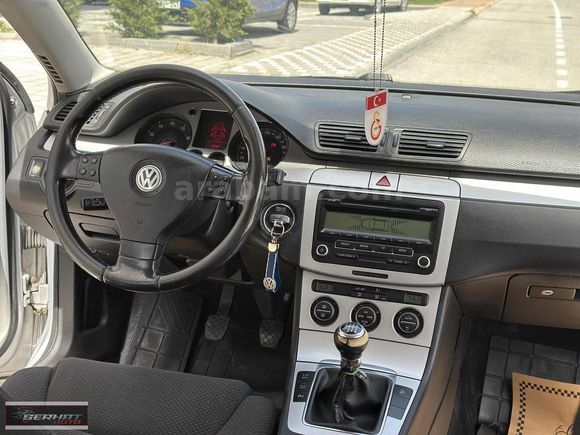 SERHAT AUTO // 2009 MODEL 1.4 TSI HATASIZ PASSAT