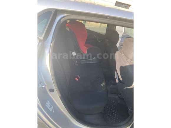 Sahibinden  tertemiz dosta gidecek clio