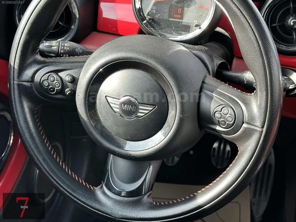 Yeditepe'den 2011 JOHN COOPER WORKS ,85.000 KM'DE CAM TAVAN