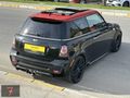 Yeditepe'den 2011 JOHN COOPER WORKS ,85.000 KM'DE CAM TAVAN