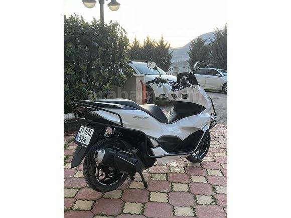 HONDA PCX 2023