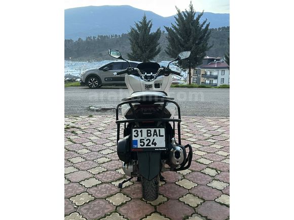 HONDA PCX 2023