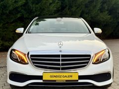 GÜNDÜZ GALERİDEN HATASIZ BOYASIZ MERCEDES E 180 EXCLUSE