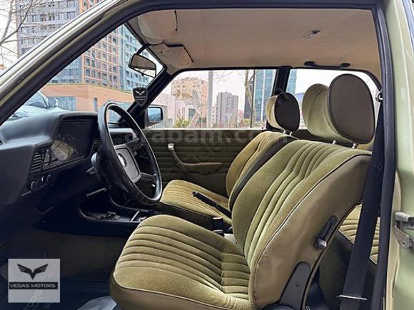 -VEGAS MOTORS- 1981 BMW 316