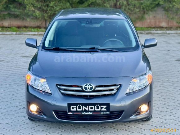 GÜNDÜZ GALERİDEN TOYOTA COROLLA 1.4-4D OTOMATİK FULL BAKIMLI
