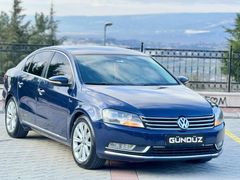 GÜNDÜZ GALERİDEN DEĞİŞENSİZ FULL BAKIMLI VOLKSWAGEN PASSAT