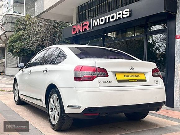 DNR MOTOR' 2012 252 BİN KM CİTROEN C5 1.6 e-HDİ SUNROOF BOYASIZ