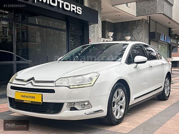 DNR MOTOR' 2012 252 BİN KM CİTROEN C5 1.6 e-HDİ SUNROOF BOYASIZ