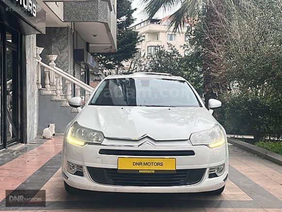 DNR MOTOR' 2012 252 BİN KM CİTROEN C5 1.6 e-HDİ SUNROOF BOYASIZ