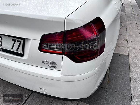 DNR MOTOR' 2012 252 BİN KM CİTROEN C5 1.6 e-HDİ SUNROOF BOYASIZ