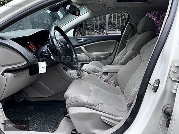 DNR MOTOR' 2012 252 BİN KM CİTROEN C5 1.6 e-HDİ SUNROOF BOYASIZ