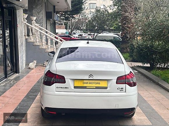 DNR MOTOR' 2012 252 BİN KM CİTROEN C5 1.6 e-HDİ SUNROOF BOYASIZ