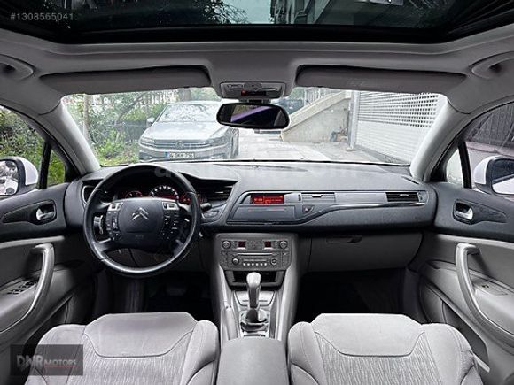 DNR MOTOR' 2012 252 BİN KM CİTROEN C5 1.6 e-HDİ SUNROOF BOYASIZ