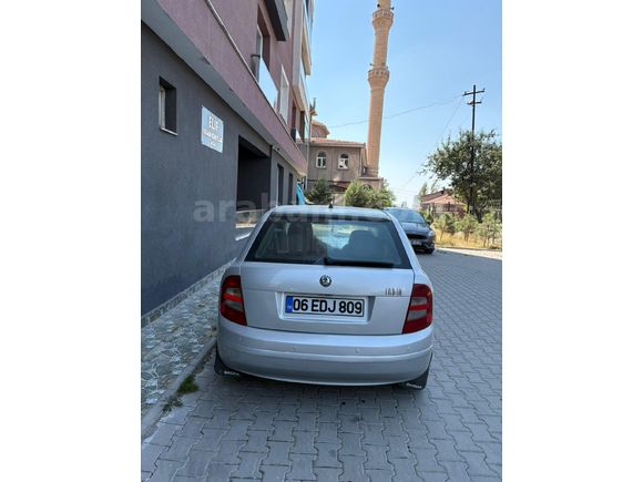 Sahibinden Skoda Fabia 1.2 Classic 2004 Model
